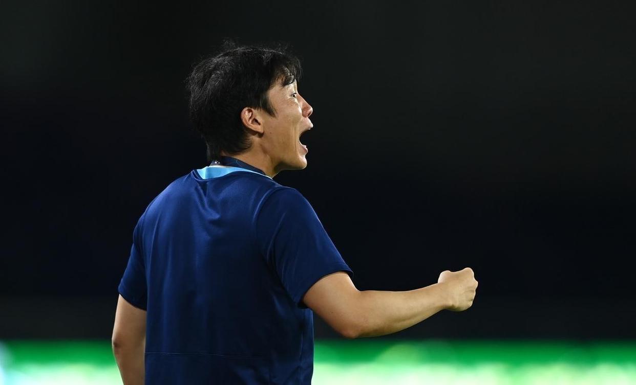 上海申花发布备战花絮，冲刺阶段刷新队史纪录，中超任务艰巨，团队化学反应显著的简单介绍-九游网页官网入口